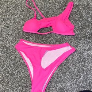 NWOT hot pink cut out bikini